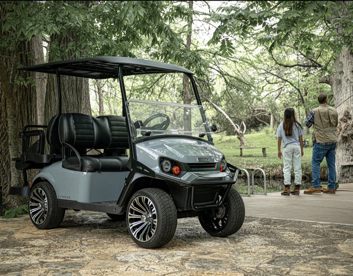 E-Z-GO Express 4x4 seats